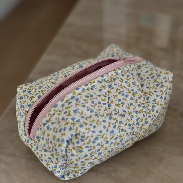 Premium Makeup Bag Size L