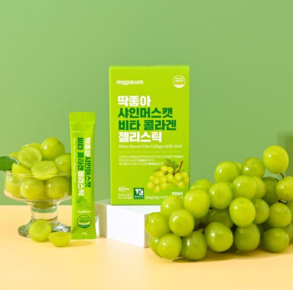 Mippeum Shine Muscat Vita Collagen Jelly Stick